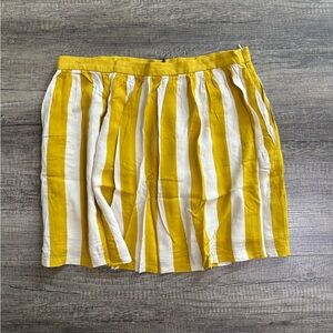 ❗️FINAL PRICE CLOSET CLOSING❗️NAF NAF EU Size 42 Yellow Striped Skirt